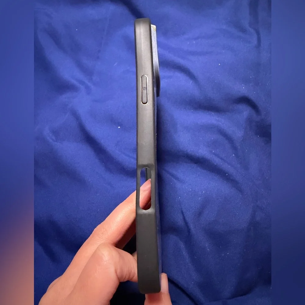 iPhone 16 Pro Max Frosty Case